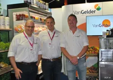 Van Gelder Groenten en Fruit; Corné Pijnenburg, Hans van der Wegen en Sander Broerse, ze geven aan dat er bij hen veel vraag is naar sous-vide gegaarde groenten.